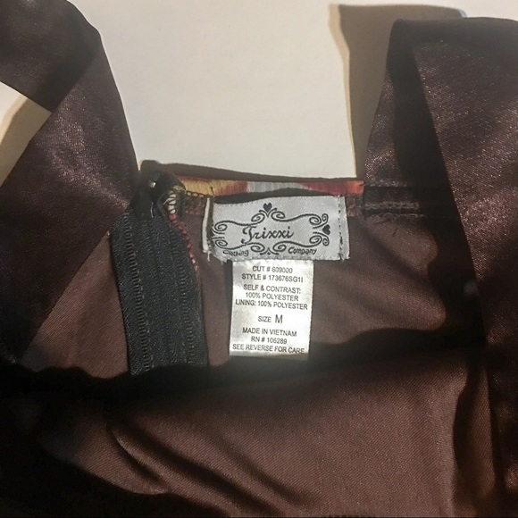 Trixxi Empire Sleeveless Ribbon Chevron Dress - Picture 6 of 8